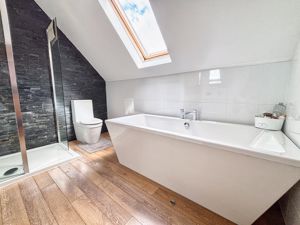 Photo 26- click for photo gallery